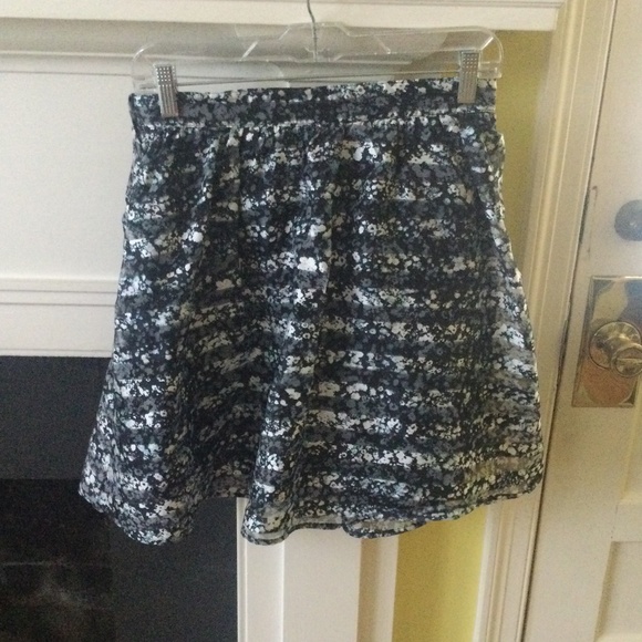 Xhilaration Striped Floral Skater Skirt Pockets Black - Sz Medium - Picture 4 of 15
